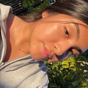 Meet your Posher, Evelyn